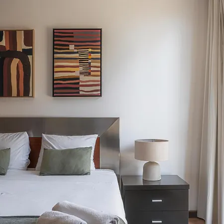 Apartament Portola Penthouse By Ymr *