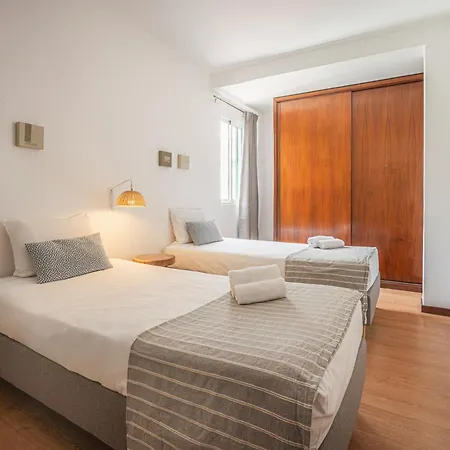 Διαμέρισμα Portola Penthouse By Ymr Φουνκάλ