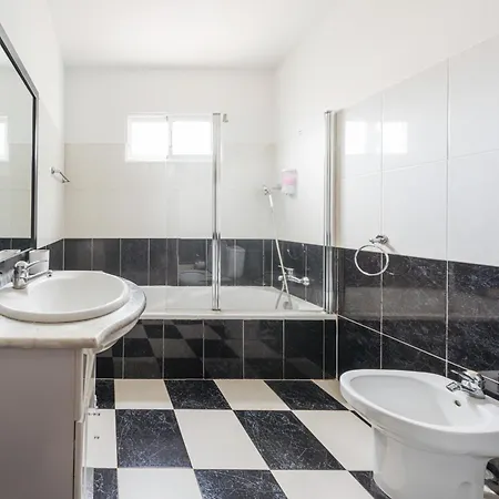 Διαμέρισμα Portola Penthouse By Ymr *