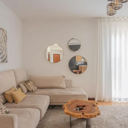 Portola Penthouse By Ymr Апартаменты