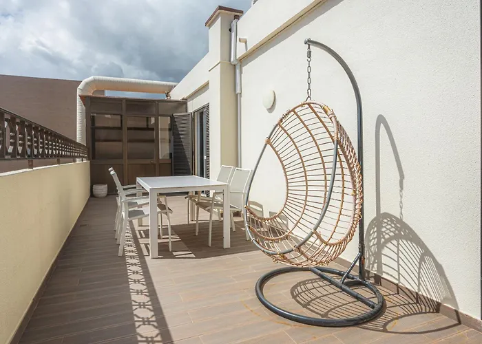 Portola Penthouse By Ymr *