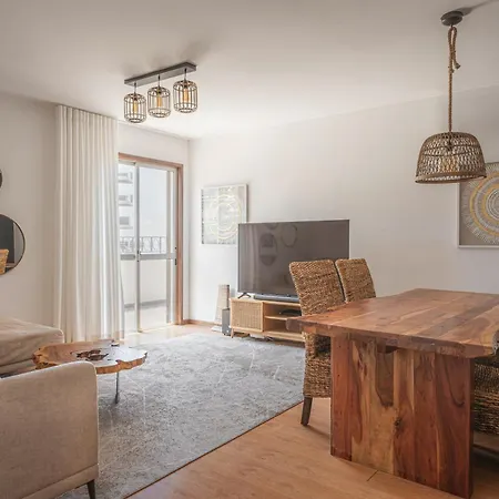 Portola Penthouse By Ymr * フンシャル